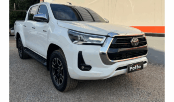 Toyota Hilux  2.8 SRX 4X4 full