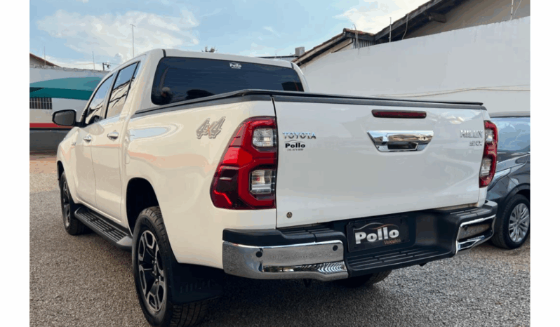Toyota Hilux  2.8 SRX 4X4 full