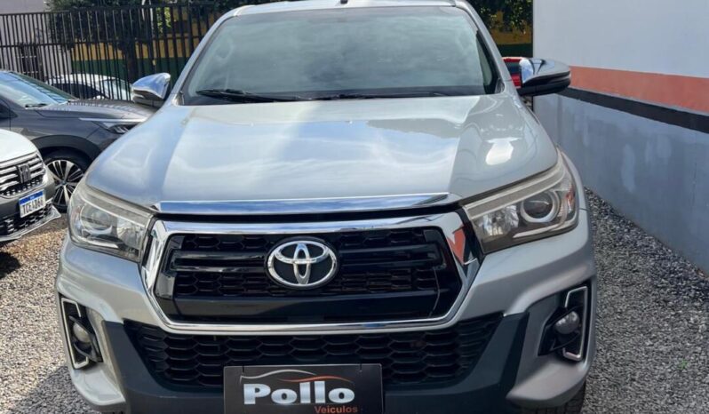 Toyota Hilux  2.8 SRX full