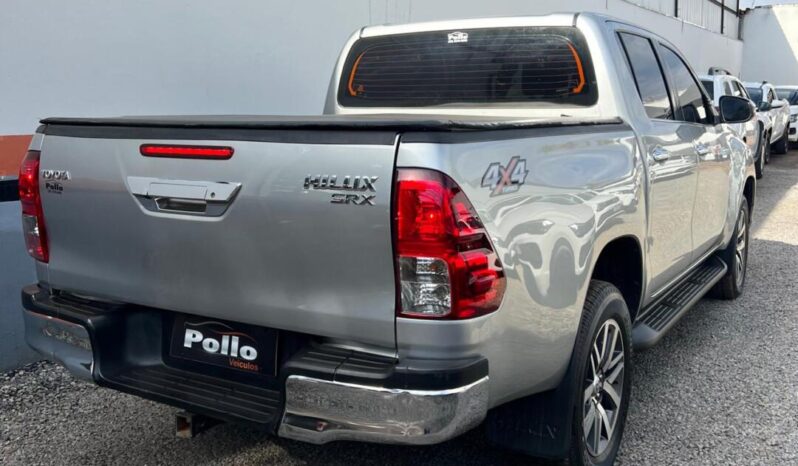 Toyota Hilux  2.8 SRX full